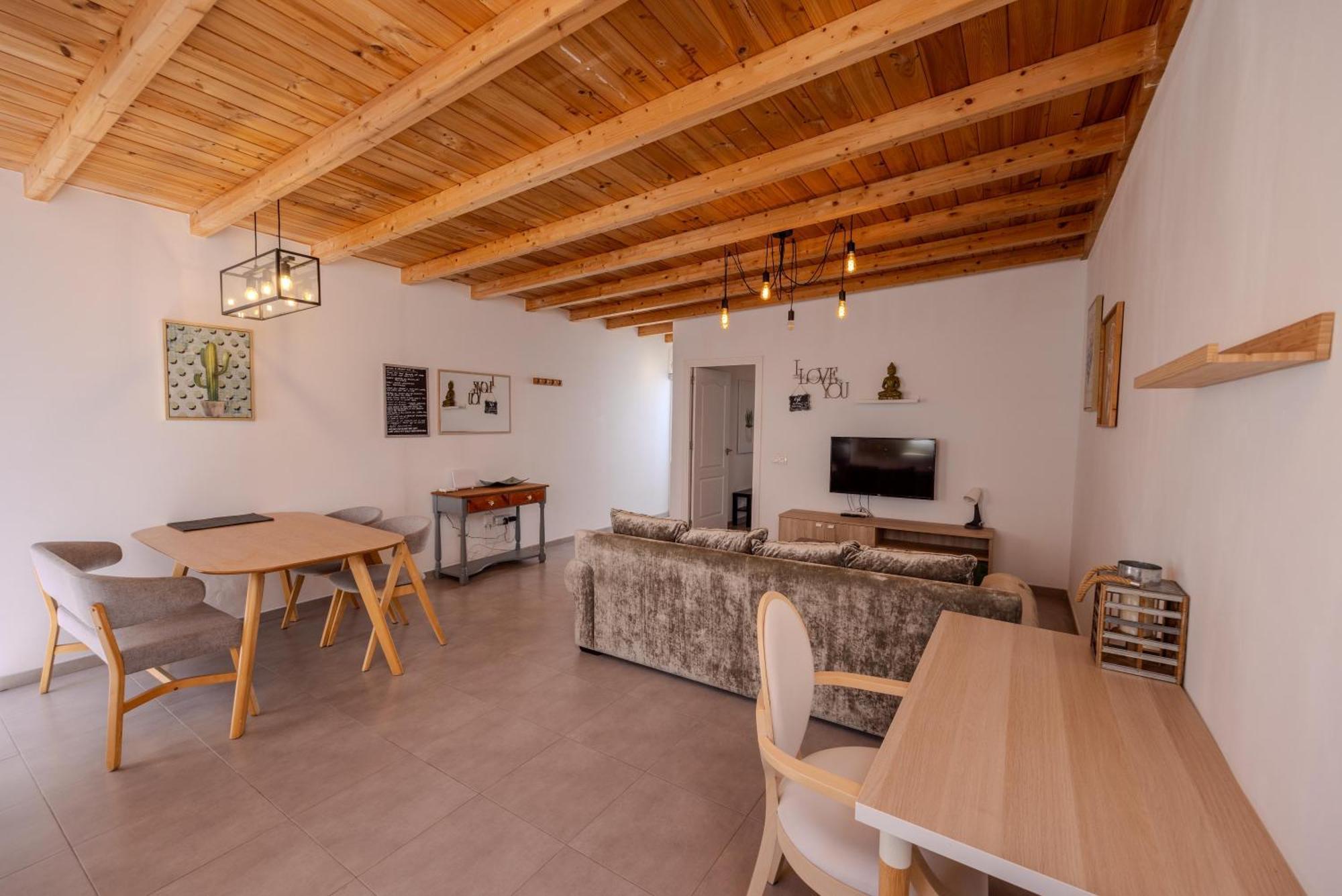 Apartment Alma 1 Tias